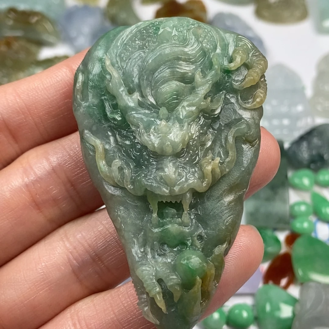 定制翡翠未镶嵌翡翠