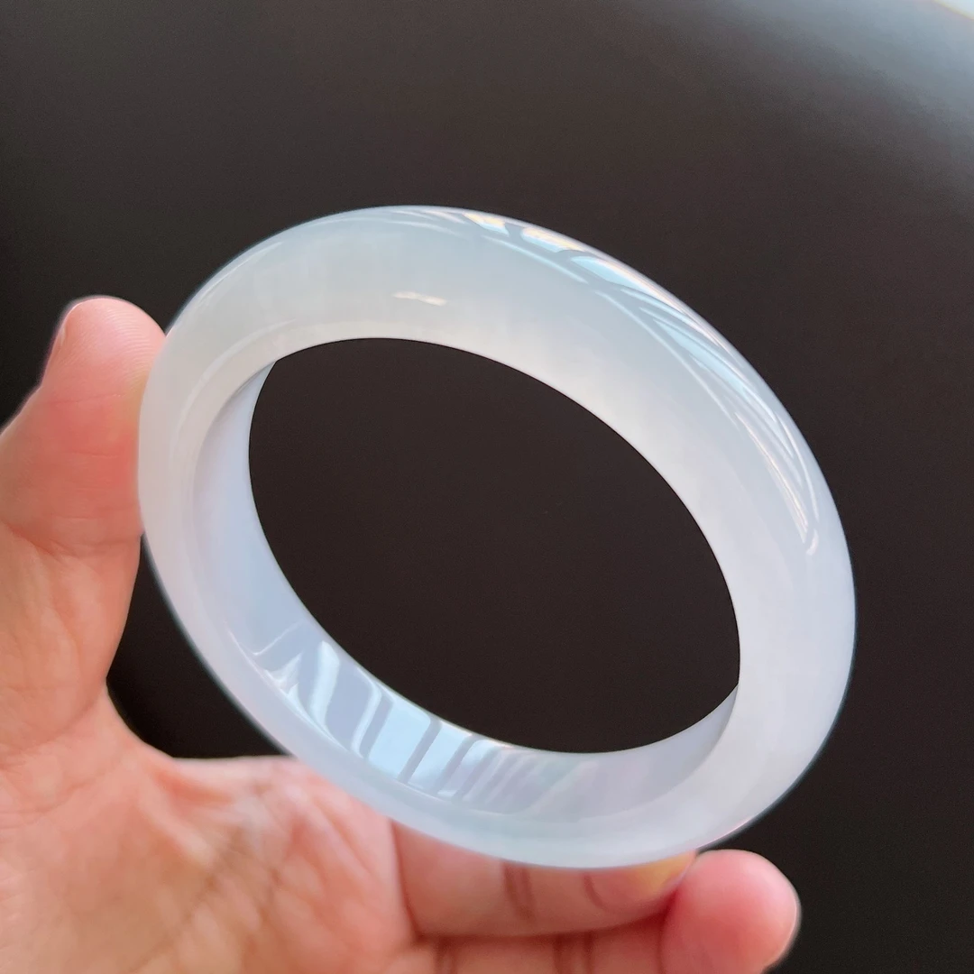 冰种白月光正圈厚装翡翠手镯60圈口/FR2401122JJ