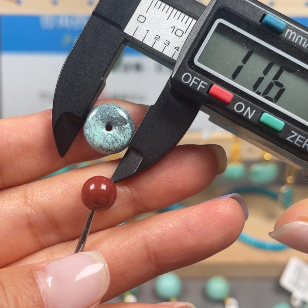 南红玛瑙未镶嵌颈饰