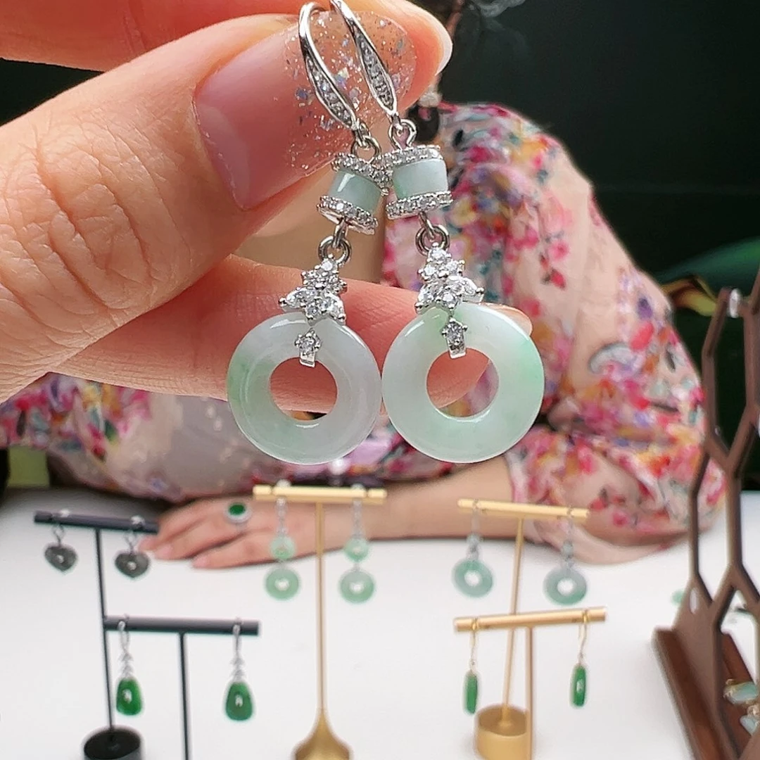 翡翠耳饰银S925镶嵌天然翡翠耳饰银s925镶嵌