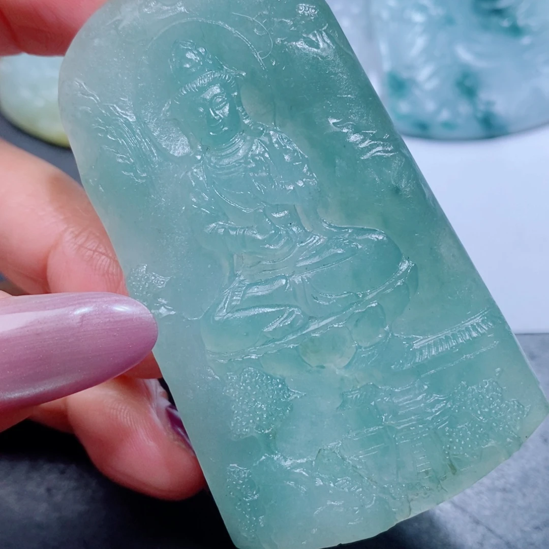 定制翡翠未镶嵌吊坠