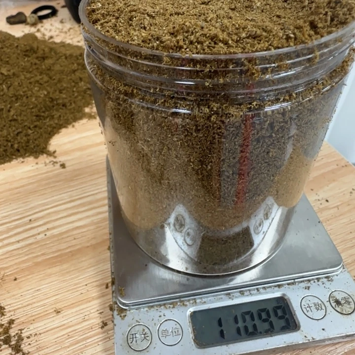 沉香碎屑沉香110克粉+香炉