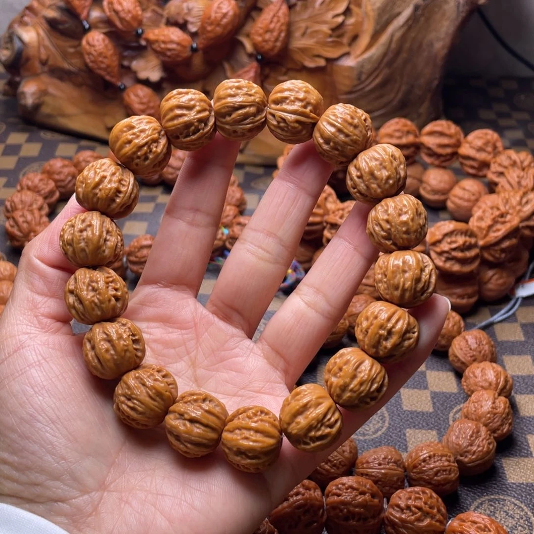 文玩核桃吊坠朋树王京八棱6