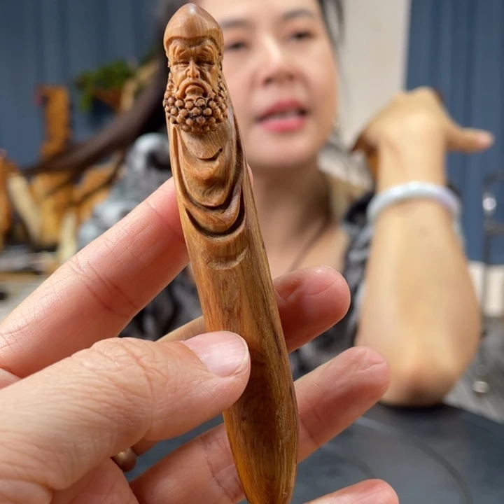 柏木（崖柏）手把件