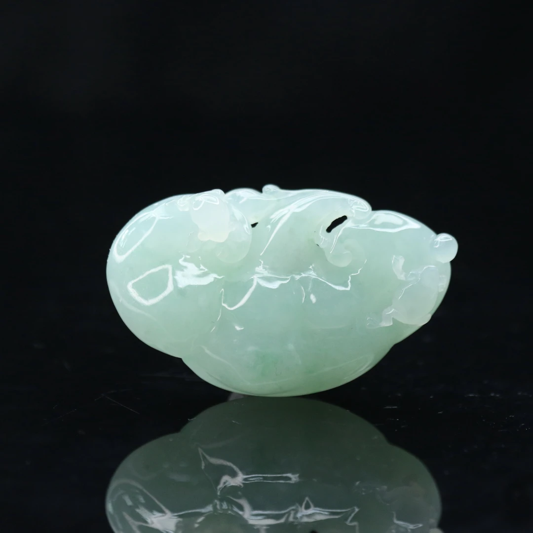 lot20天然缅甸翡翠A货绿吊坠/000037/保利厦门拍卖