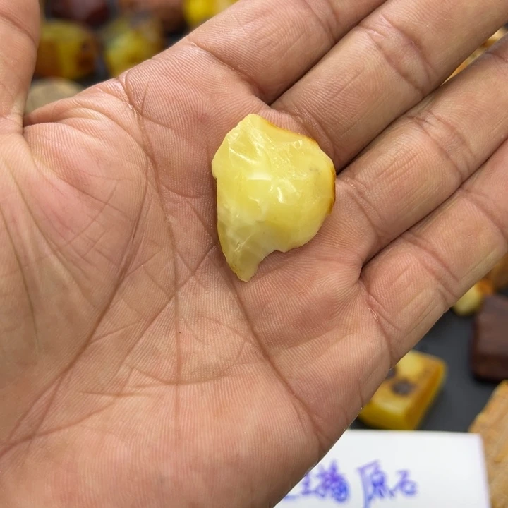未镶嵌定制蜜蜡蜜蜡定制