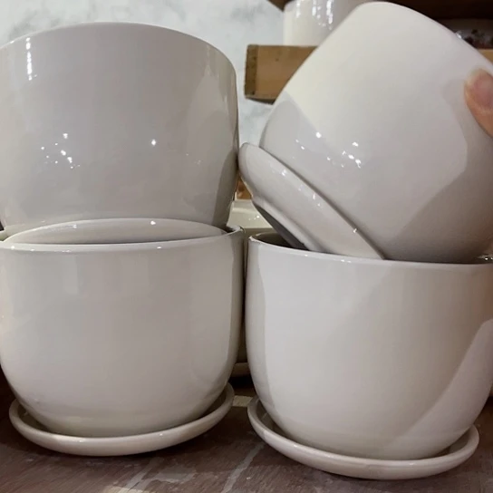 多肉绿植陶瓷花盆9.9包邮，有孔