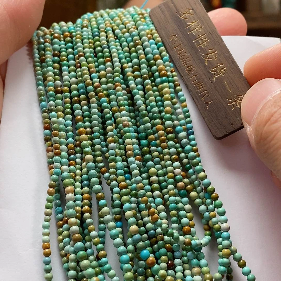 未镶嵌绿松石珠宝奇石