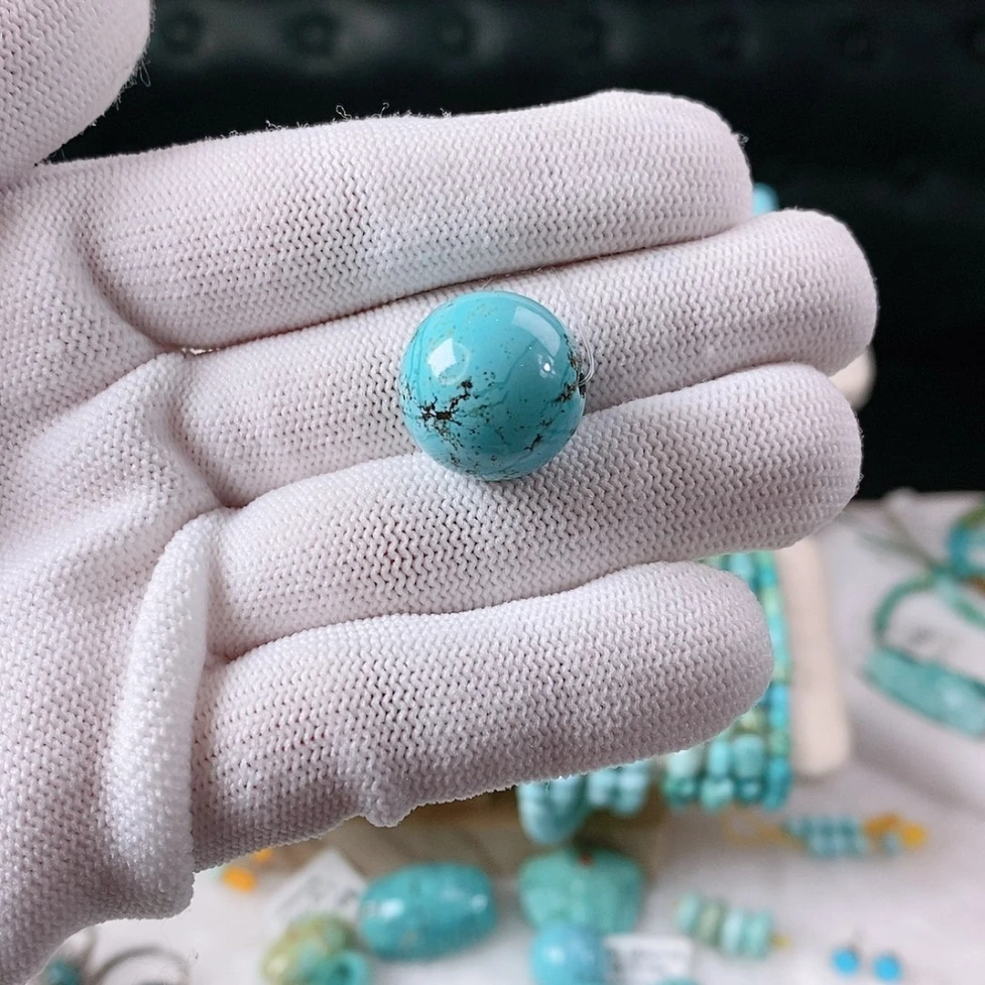 绿松石未镶嵌挂件