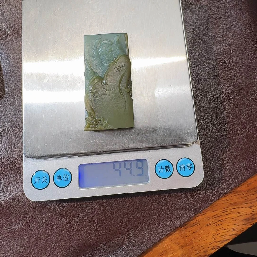 神***居和田玉（碧玉）未镶嵌颈饰