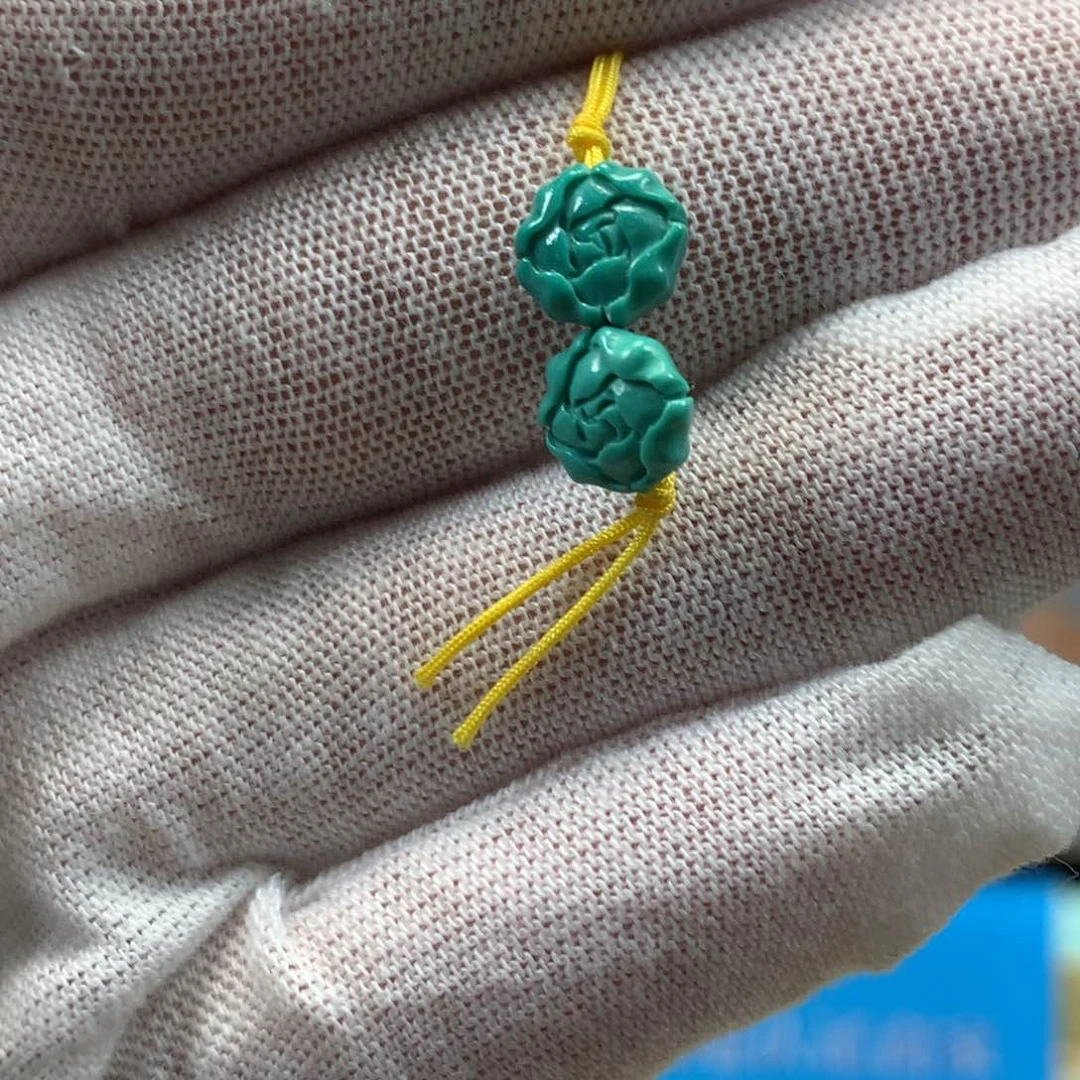 绿松石未镶嵌挂件