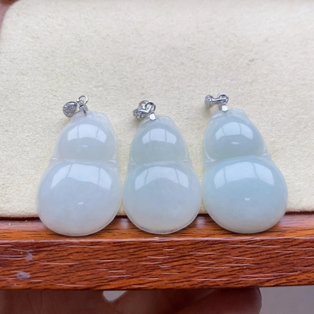 翡翠银S925镶嵌颈饰吊坠多样性发货发其一