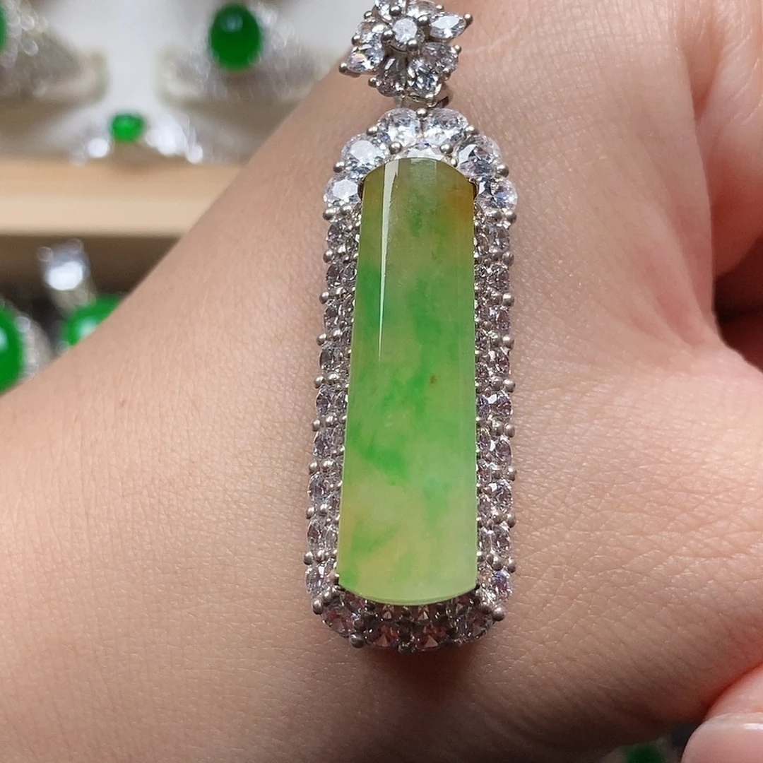 颈饰未镶嵌翡翠翡翠吊坠