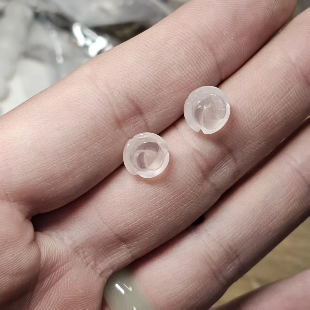 （桃）阳仔福利粉芙蓉水晶耳钉一对