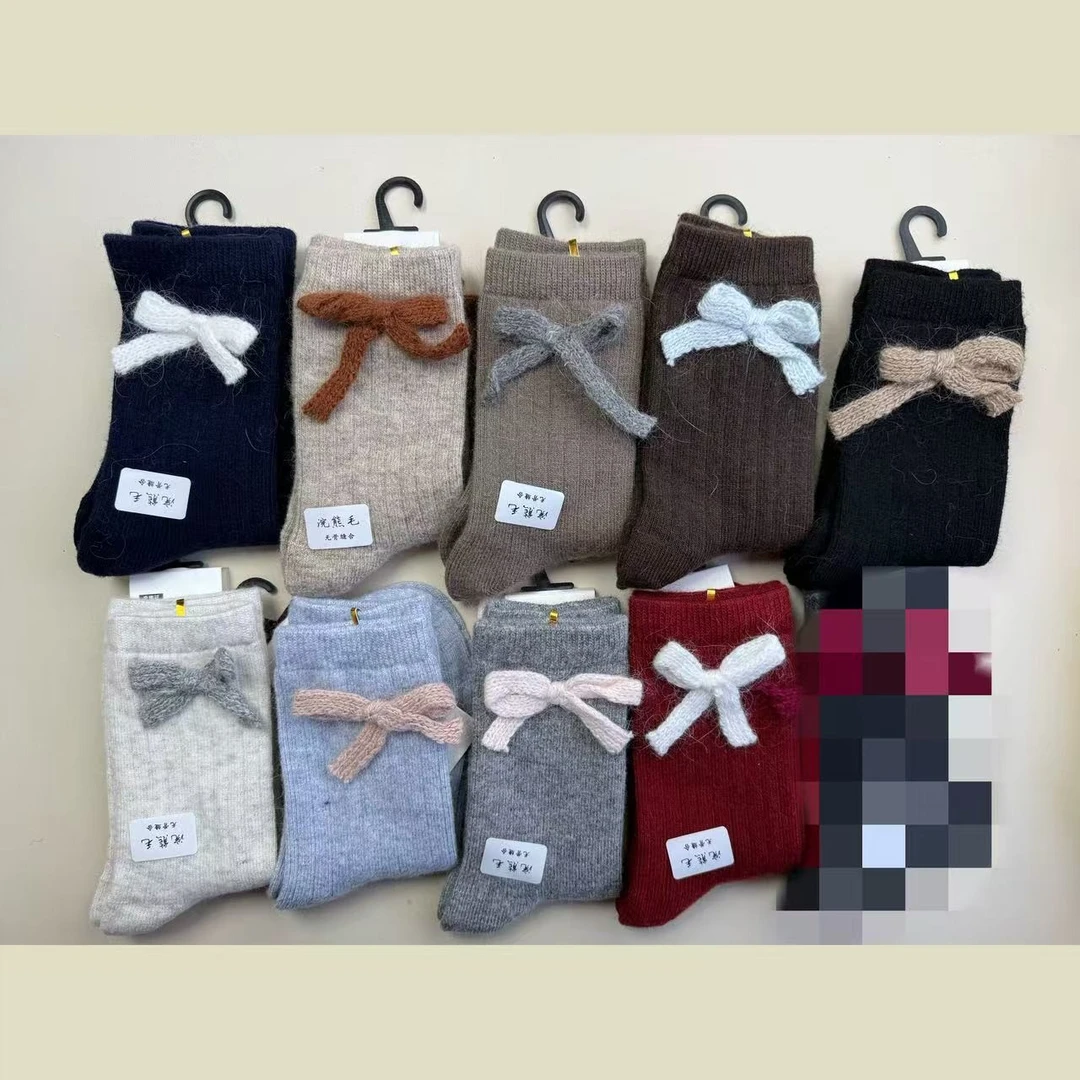 浣熊毛饰品袜秋冬款韩系百搭中筒袜会起球介意勿拍