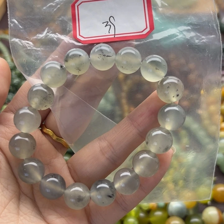 未镶嵌蛇纹石玉手链
