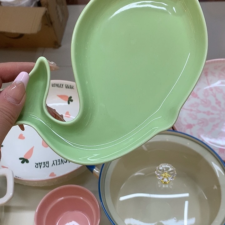 瓷小可爱盘子都有哈哈哈哈