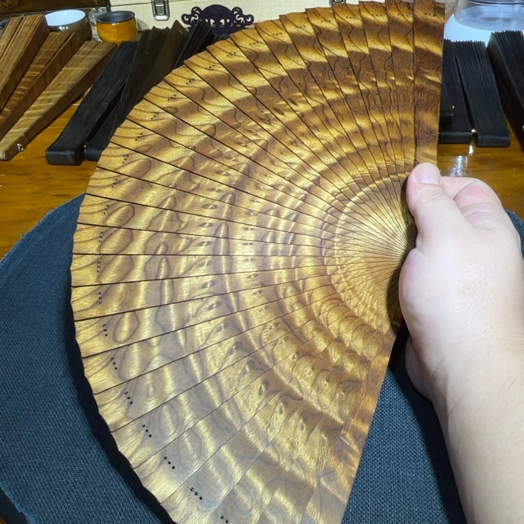 金丝楠21cm满花一木一器金丝楠木小叶桢楠