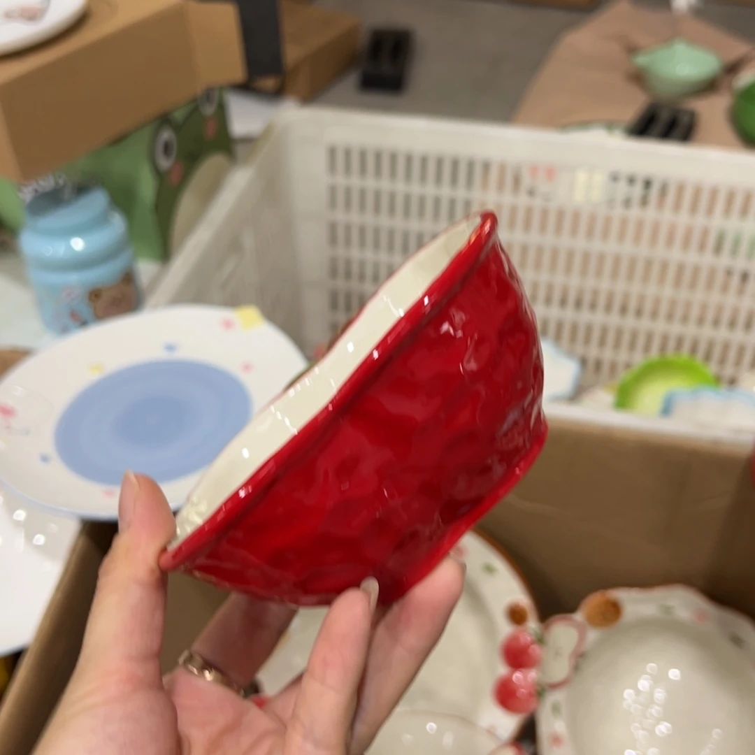 瓷微瑕品介意别拍谢谢！