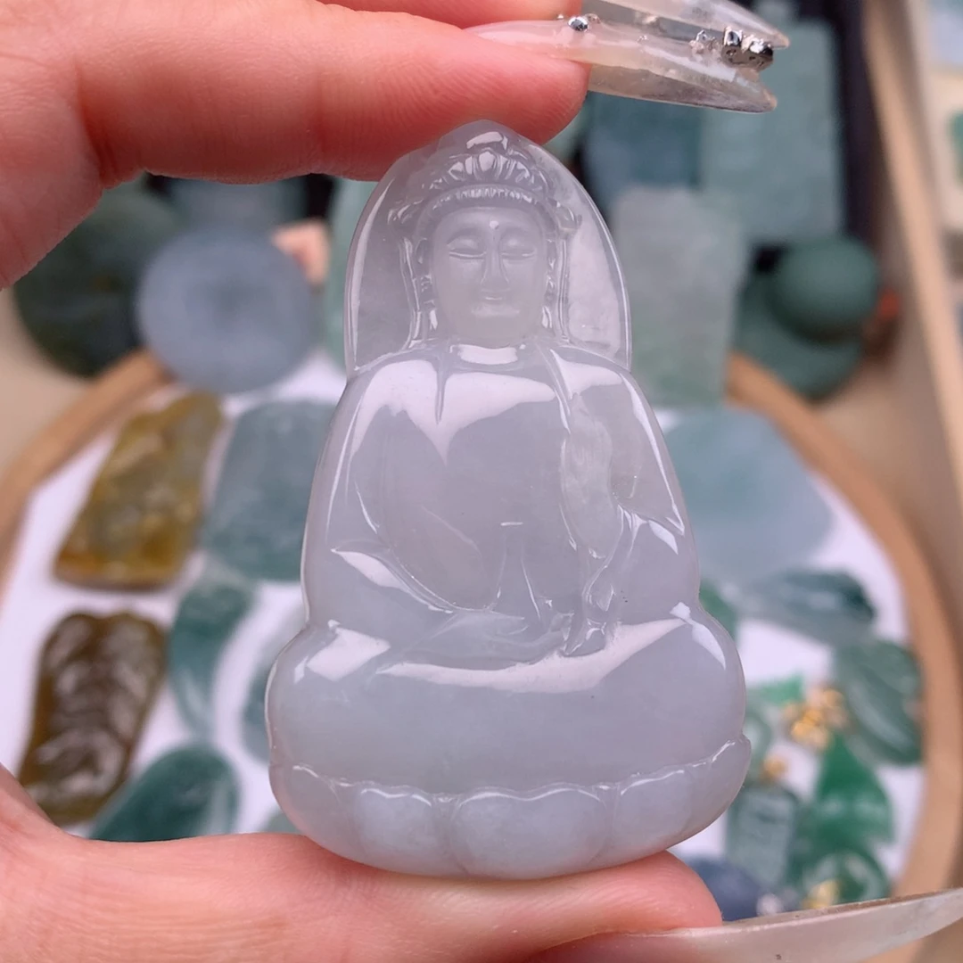 翡翠未镶嵌颈饰素衣