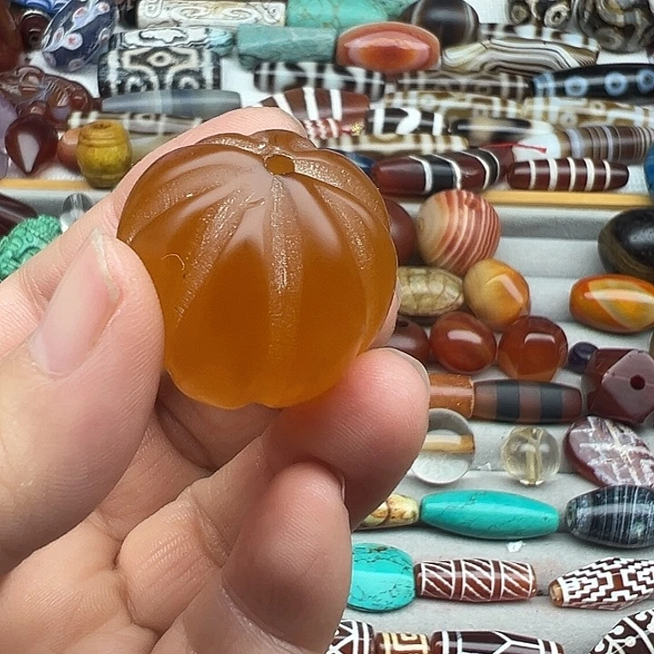 神***大玛瑙/玉髓合金颈饰