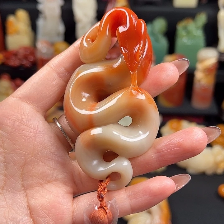 用***4寿山石三彩老性芙蓉石