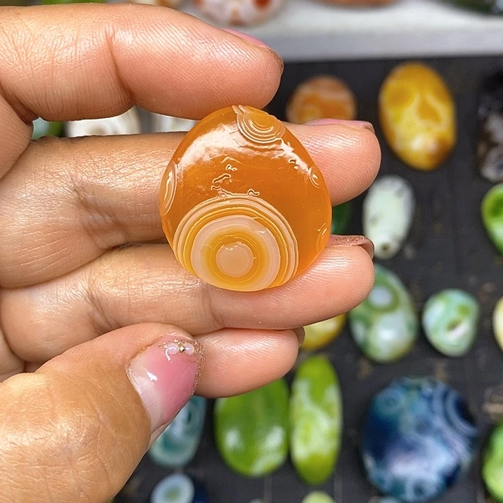 花眼玛瑙奇石饰品