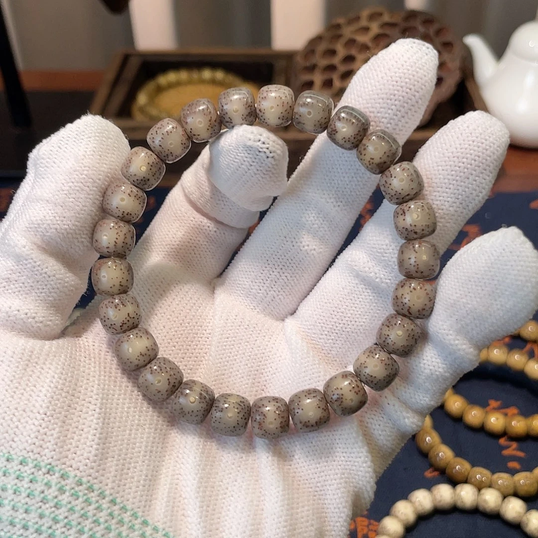 吊坠星月菩提12。9/8灰冰凤眼留白