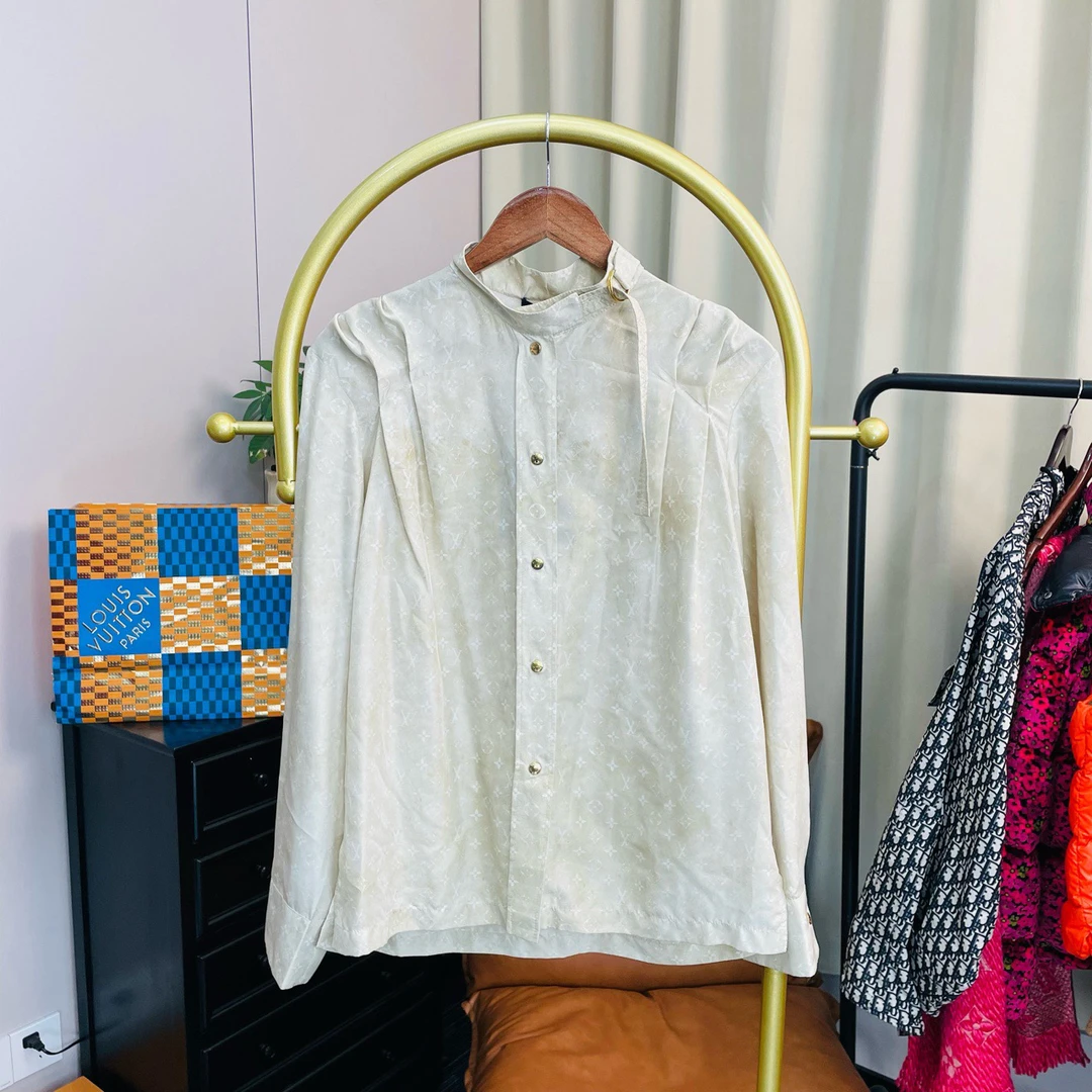 99新 LouisVuitton/路易威登 满印丝绸晕染衬衫 38码/99新 无配件