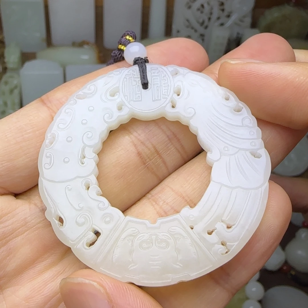 和田玉未镶嵌挂件