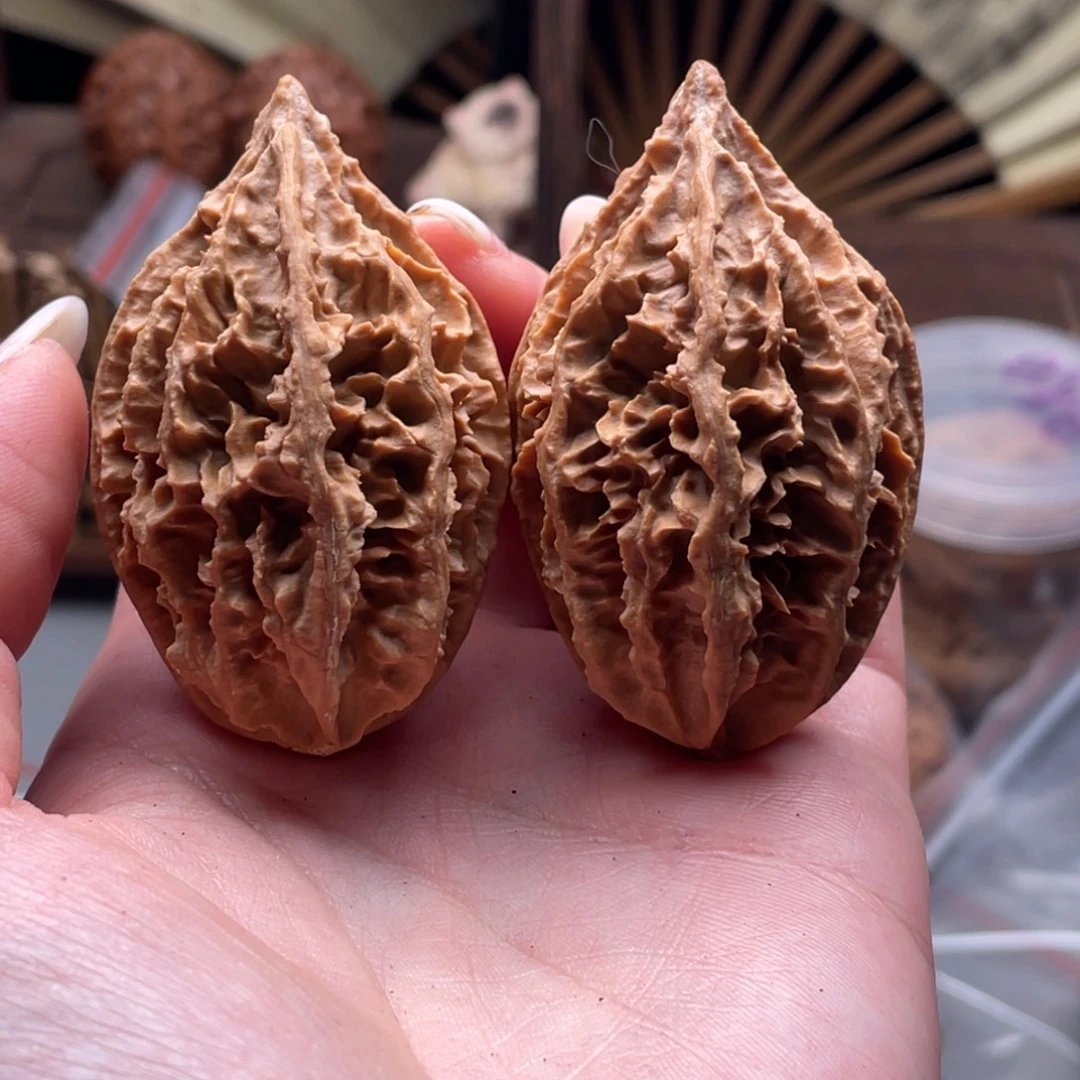 文玩核桃把件楸刀鱼31