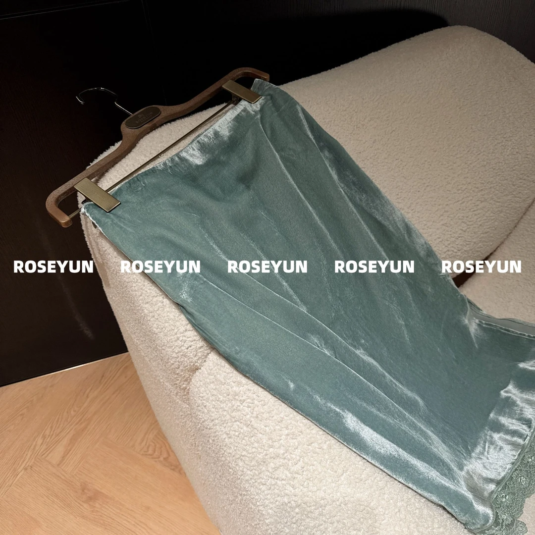 【Rose Yun】碧玉石 丝绒蕾丝拼接半身裙 251024