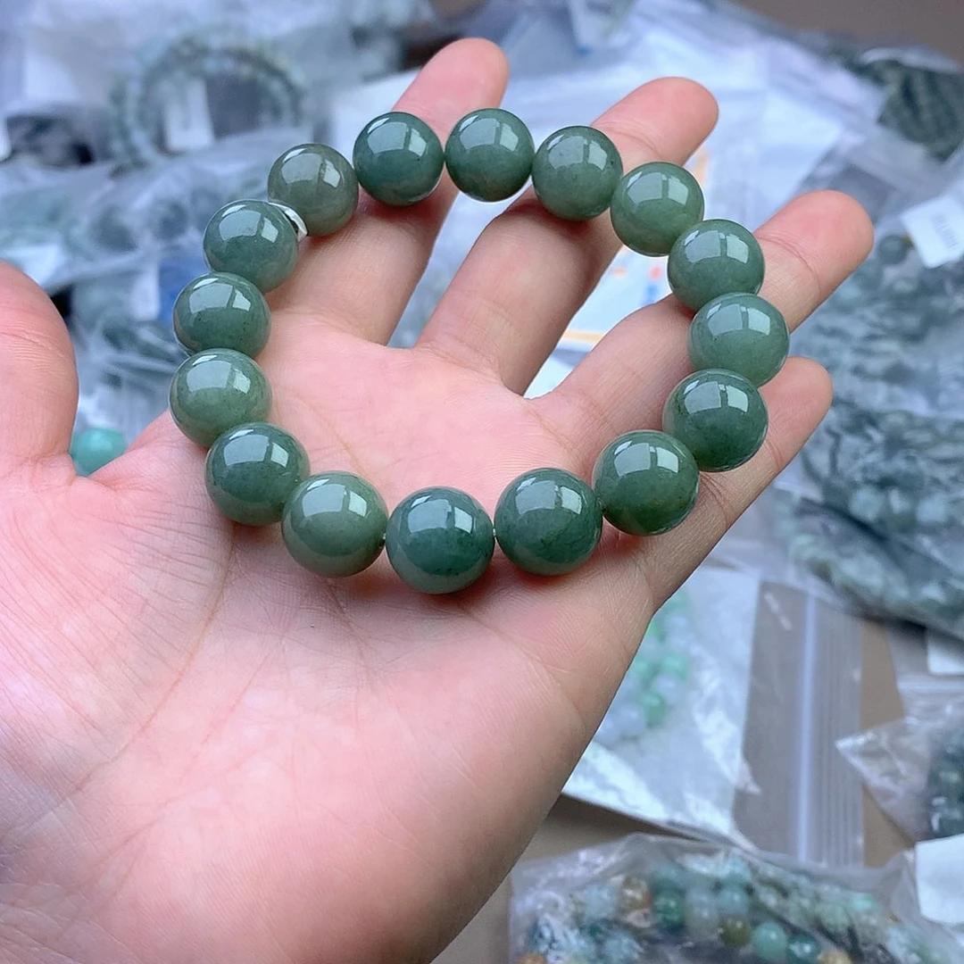 未镶嵌手串定制翡翠