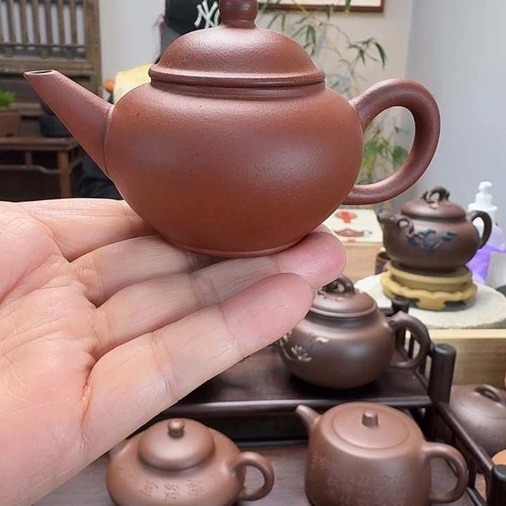 红泥茶壶精工半手制作水平