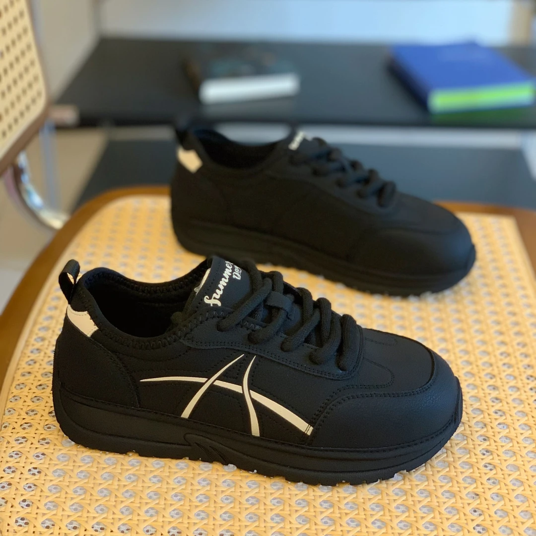 平底阿甘鞋时尚休闲显脚小女鞋2025秋季超火学院风通勤真皮运动鞋