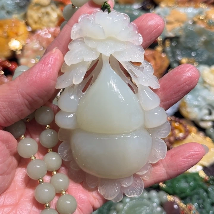 岫玉未镶嵌岫玉吊坠