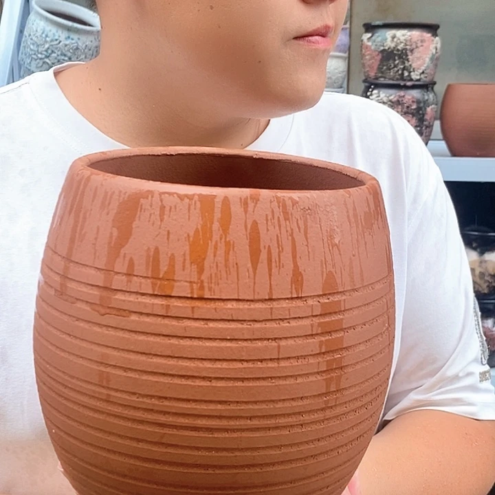 紫砂花盆口16高21瑕疵