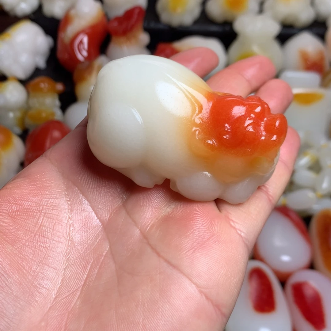 新疆戈壁石五彩石