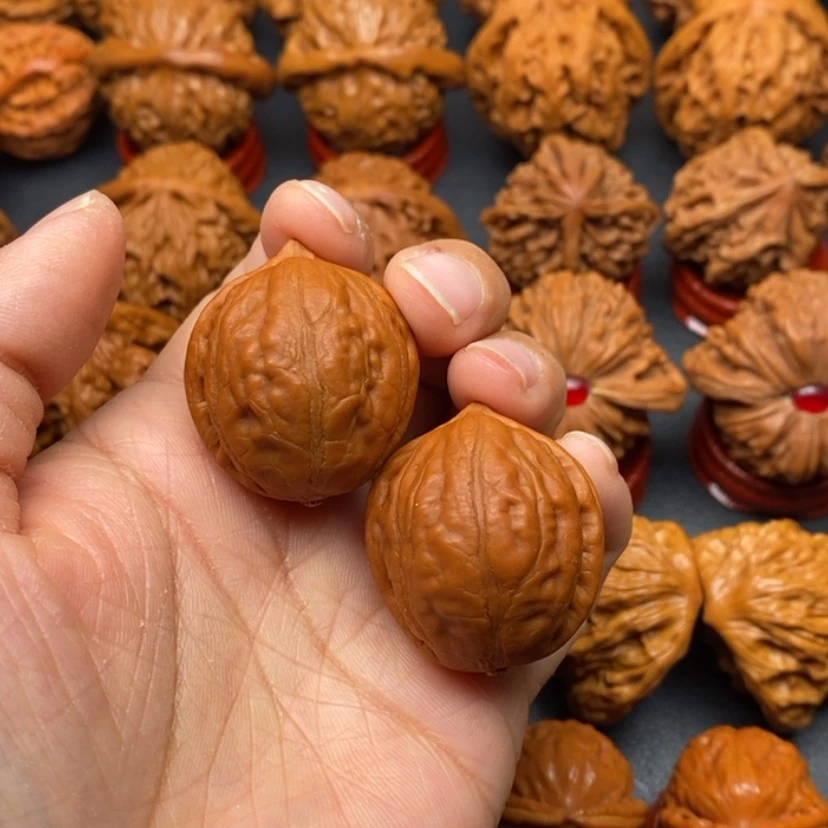 【闪购商品】文玩核桃把件蜜枣