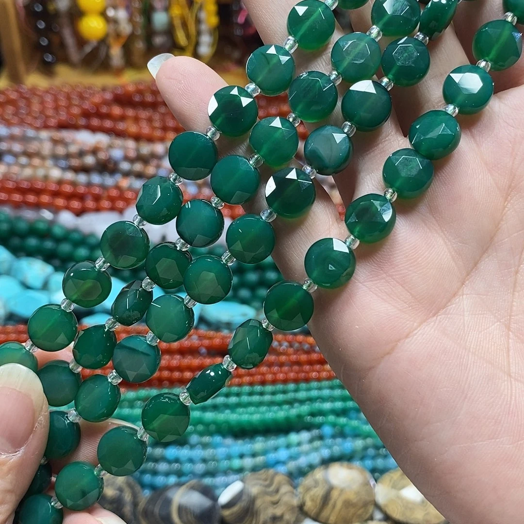 玛瑙/玉髓未镶嵌珠宝半成品绿玛瑙圆饼龟切一条卡10mm