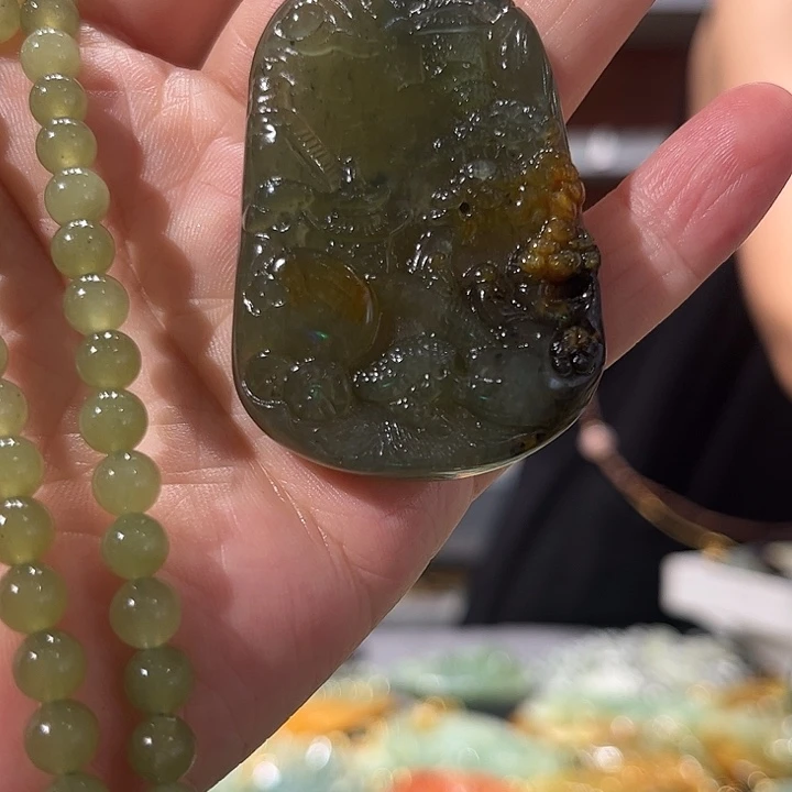 岫玉未镶嵌毛衣链