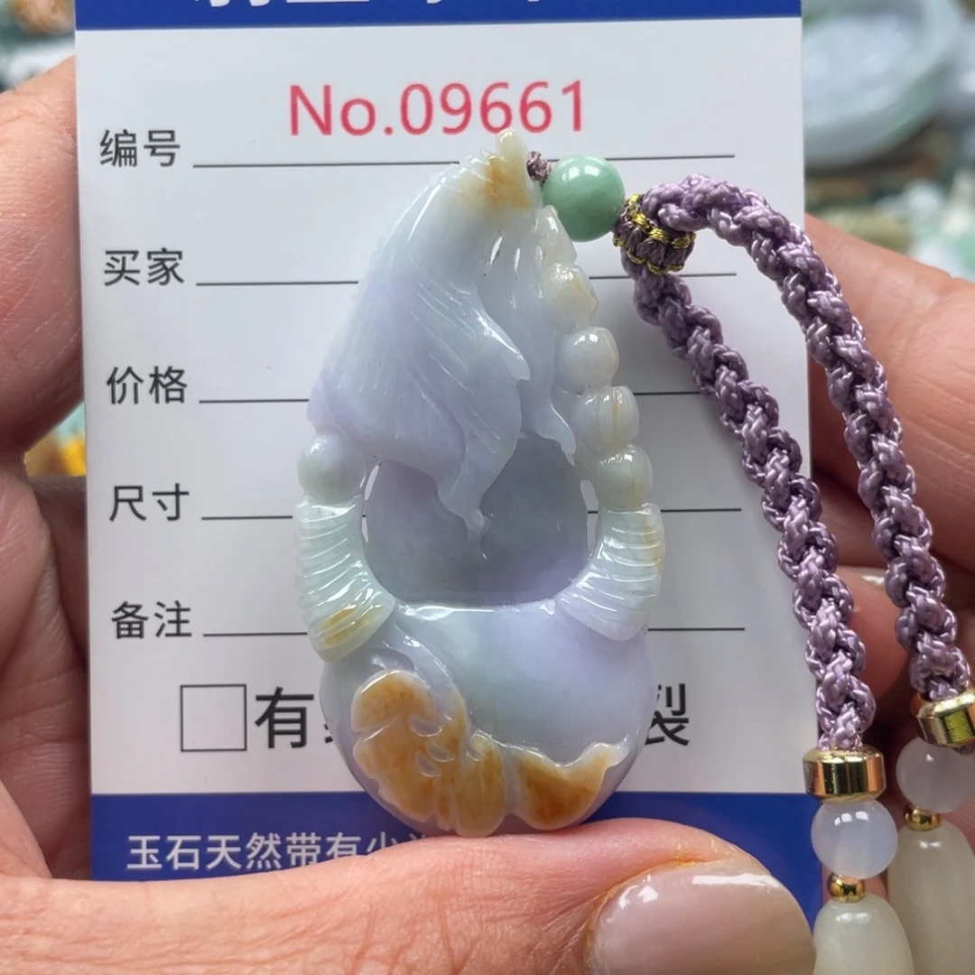 翡翠挂件未镶嵌翡玉缘翡翠挂件