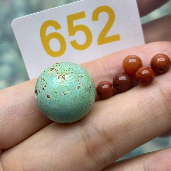 南红玛瑙未镶嵌珠宝奇石