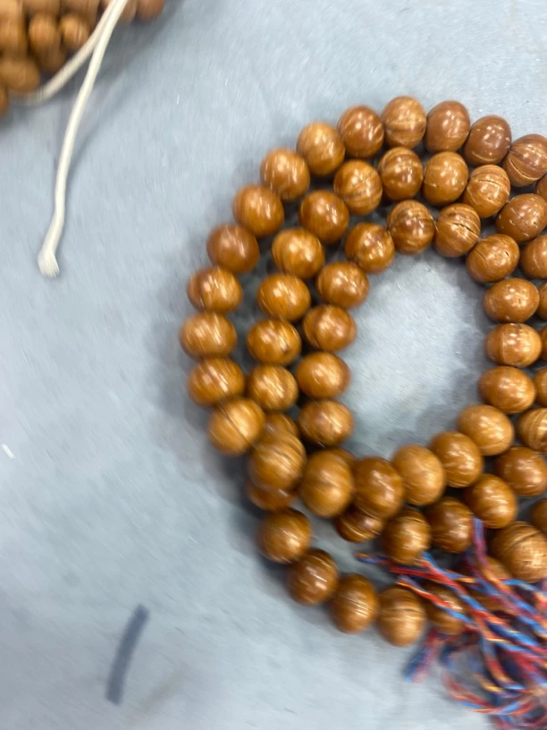 Z14桃核脖挂17➕左右66颗左右