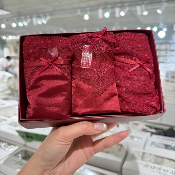 安可拉红（3条装）红色蕾丝网纱本命年女士内裤舒适透气