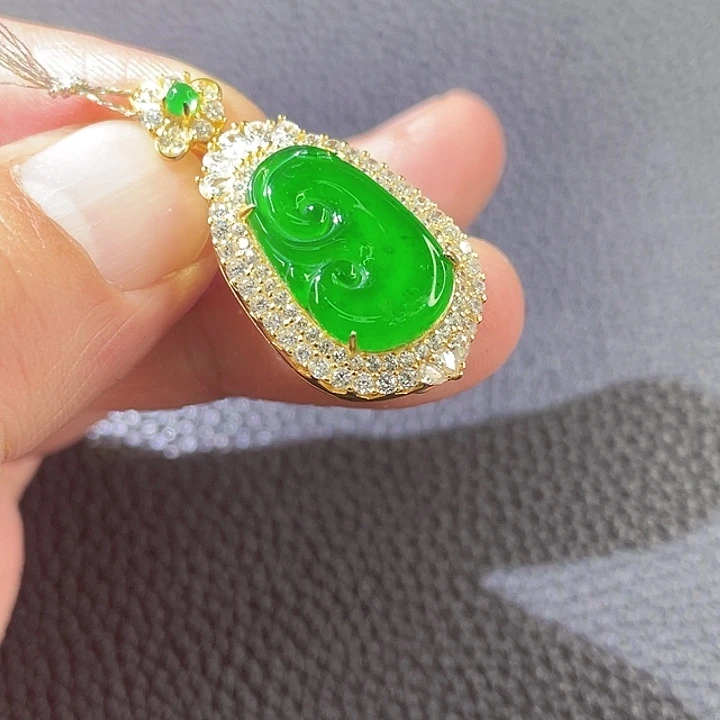 定制翡翠未镶嵌翡翠