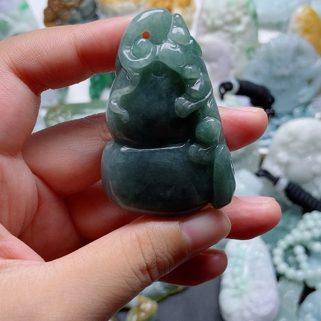 翡翠未镶嵌吊坠(不含链)1