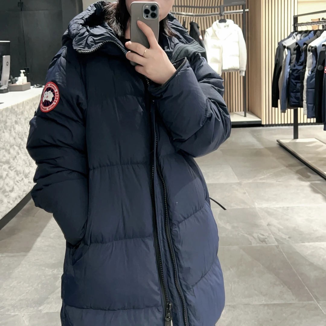 Canada Goose/加拿大鹅 wdf98 Merritt袖标logo派克羽绒服 m码