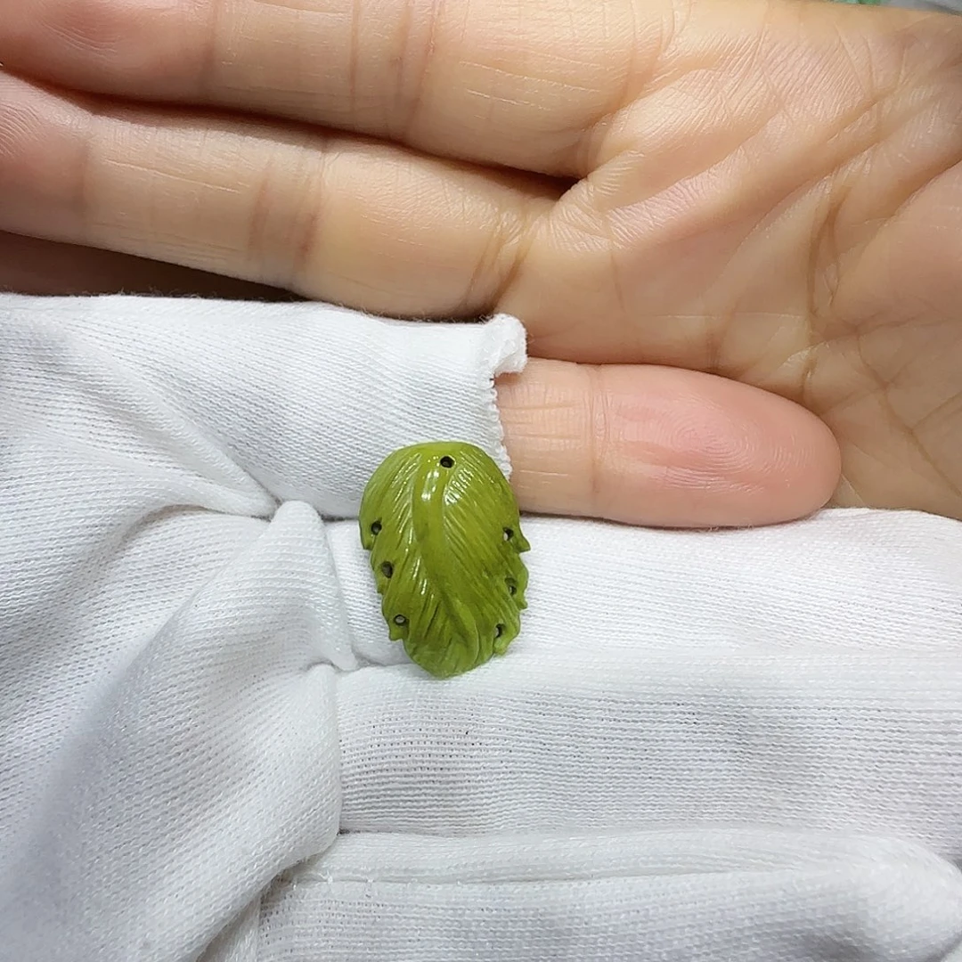 绿松石未镶嵌原矿绿松石