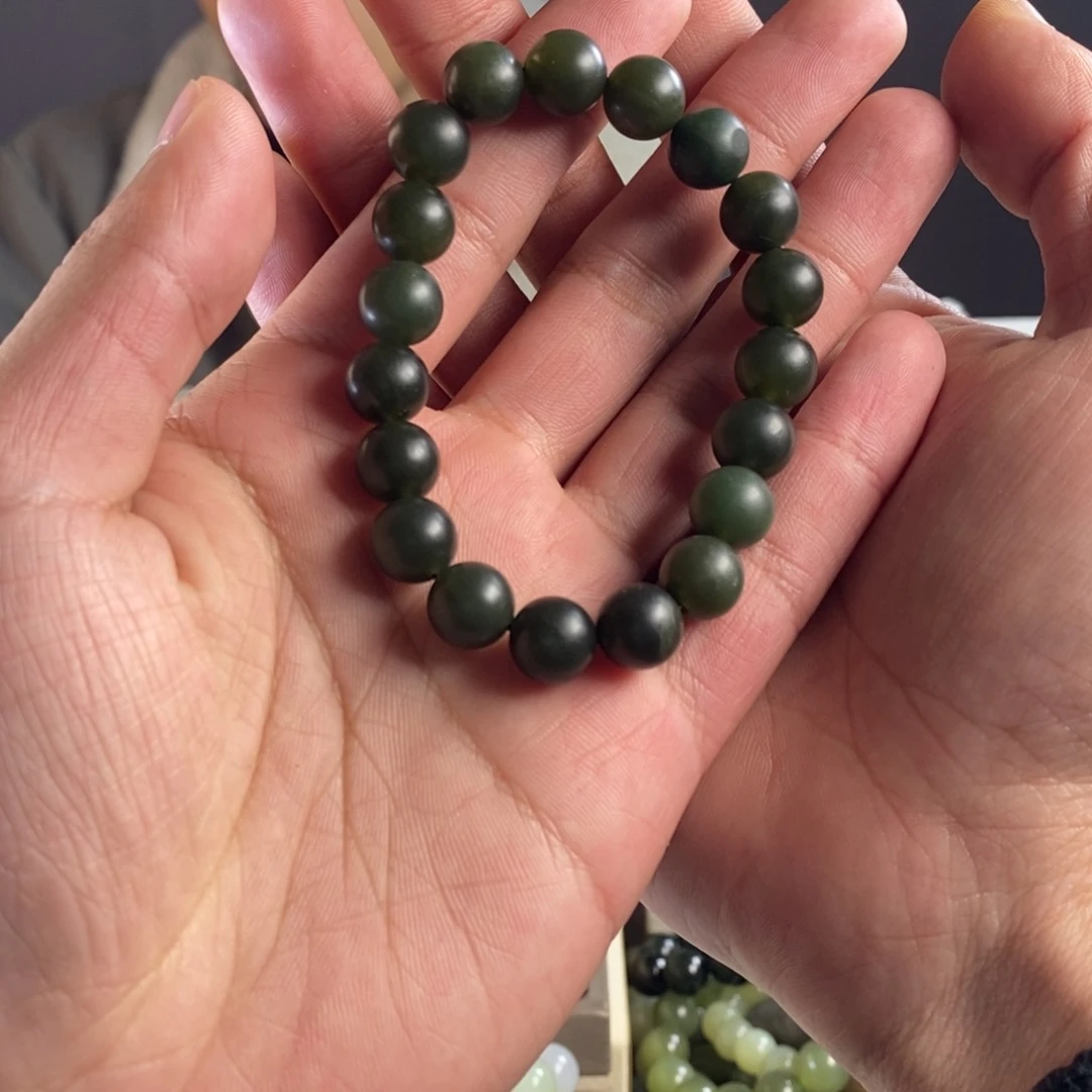 未镶嵌手串和田玉